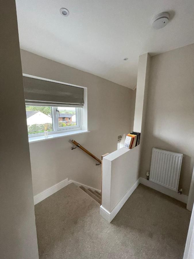 Newly Renovated 3 Bed Property - Countryside Views Dunstall Luaran gambar